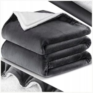 Przytulny koc sherpa polarowy 130 × 150 cm antracytowy Kesser