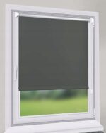 Roleta zaciemniająca 70 x 130 cm szara